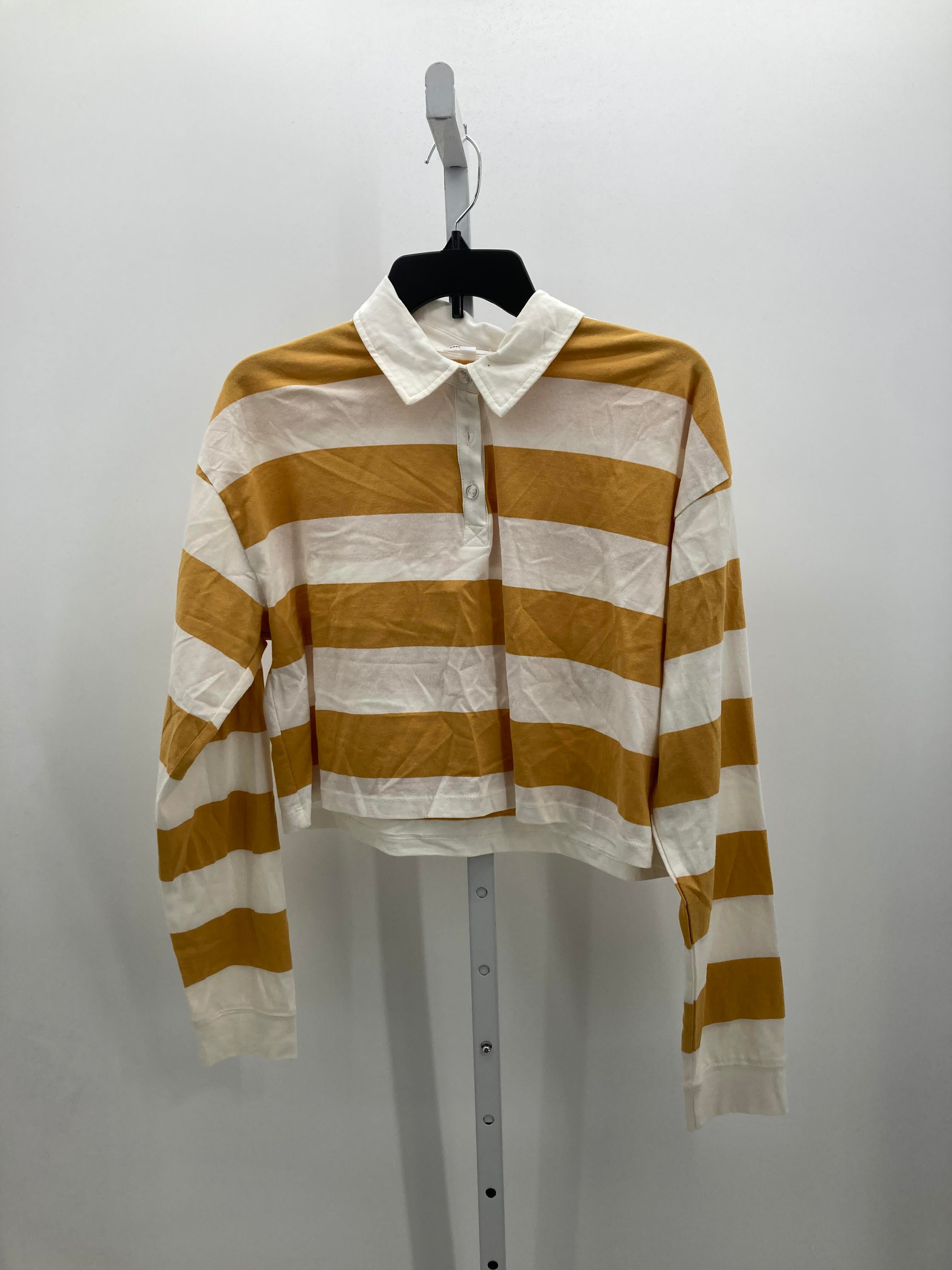 Love on a Hanger Size Large Juniors Long Sleeve Shirt