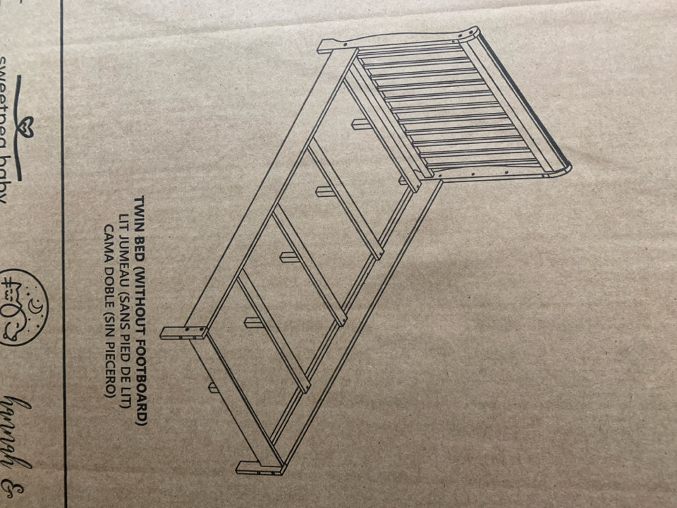 Aden 4-in-1 Convertible Mini Crib
