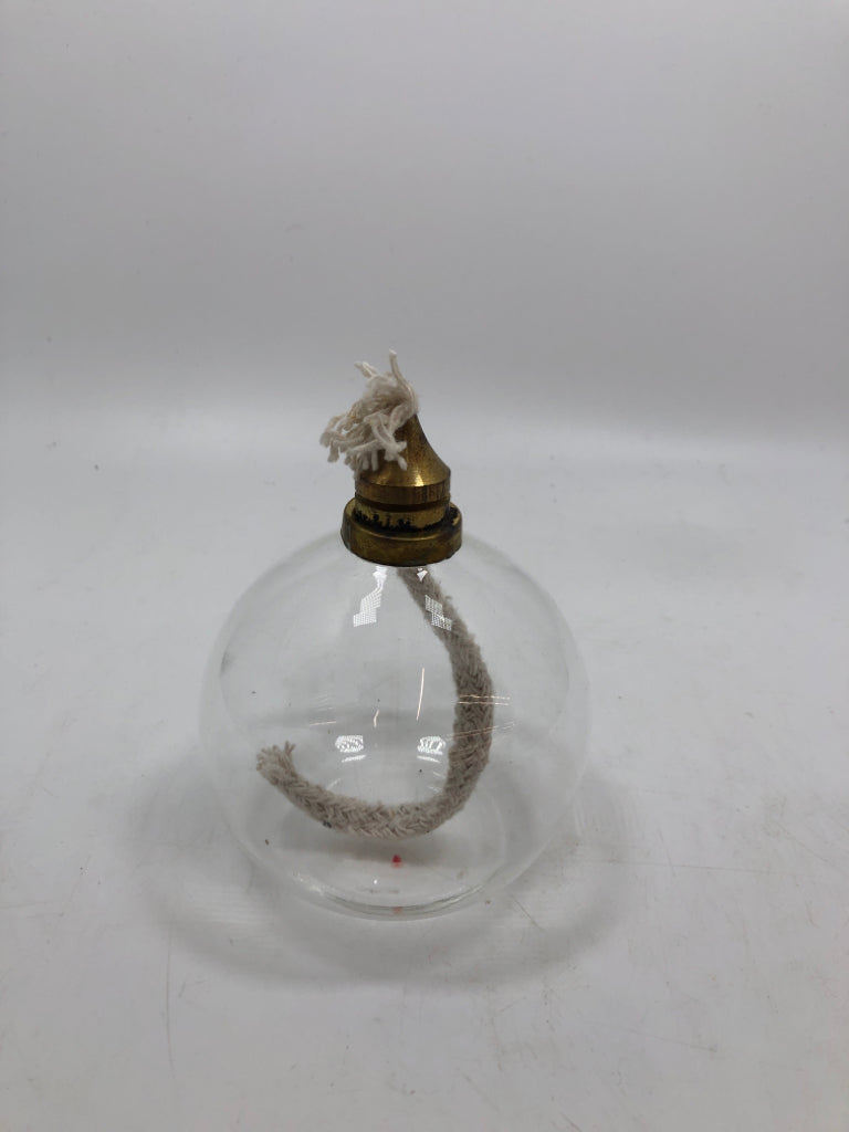 SMALL CLEAR GLASS OIL LANTERN BALL.