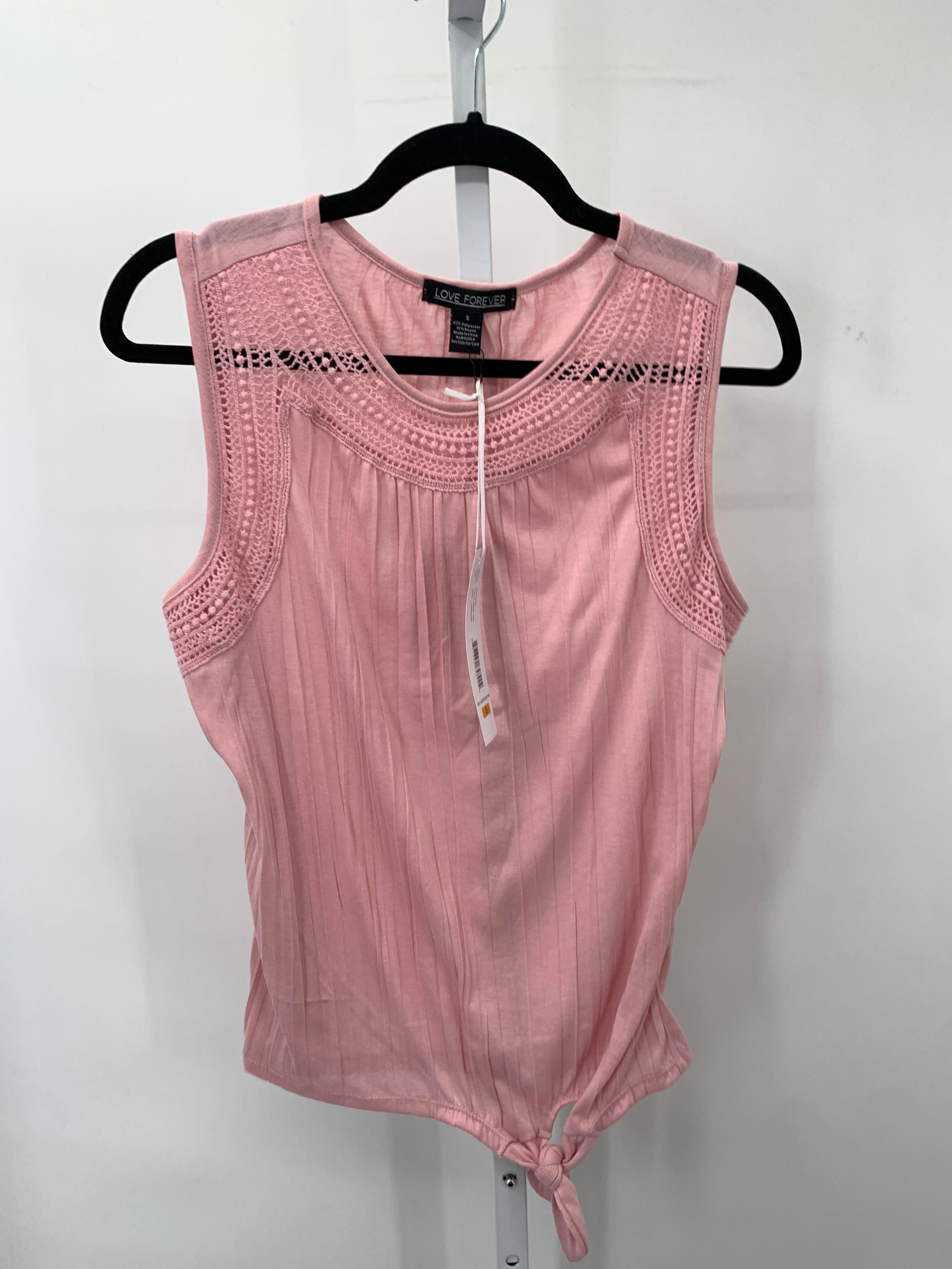 Size Small Misses Tank