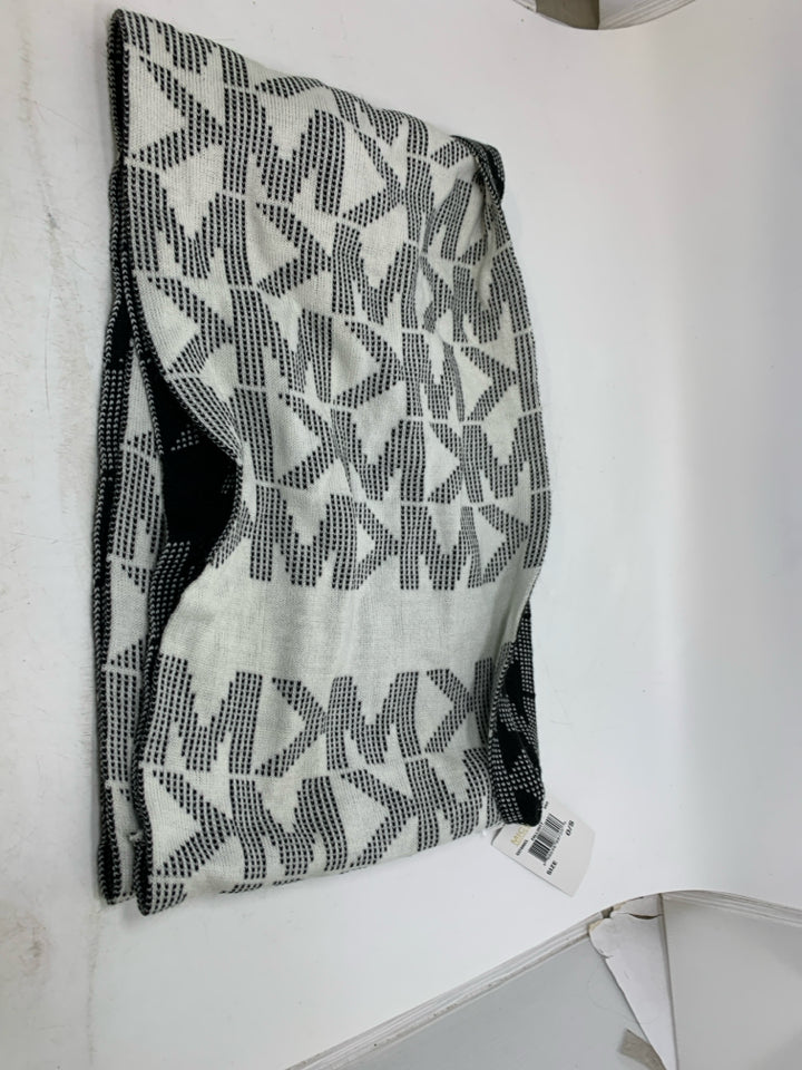Michael Kors Black/White Monogram Reversible Infinity Scarf- NWT