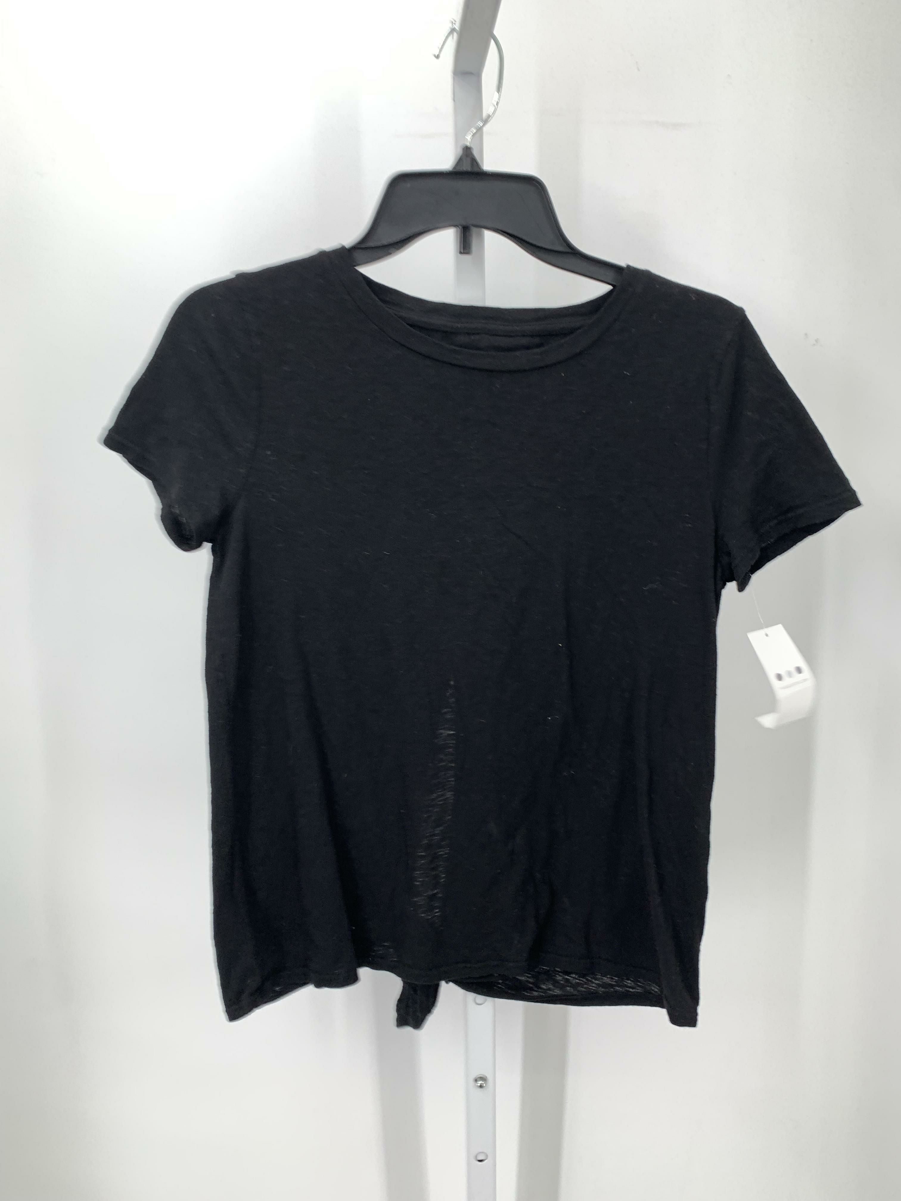 Size Small Misses Short Sleeve Shirt
