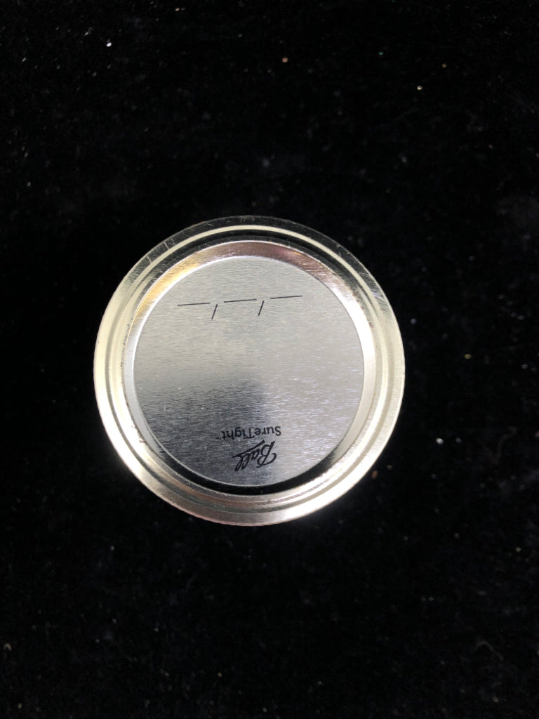 BALL MASON JAR WITH LID.