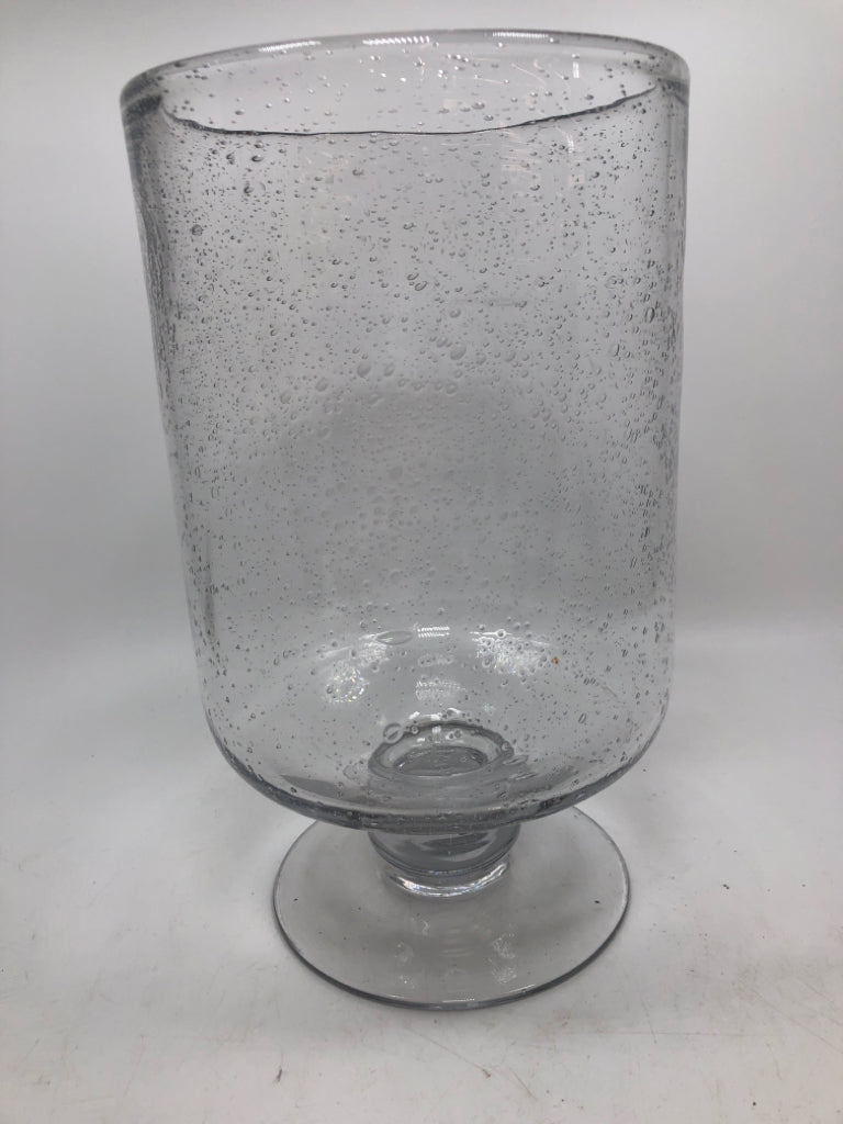 BUBBLE HURRICANE GLASS W/TEAL PILLAR CANDLE.