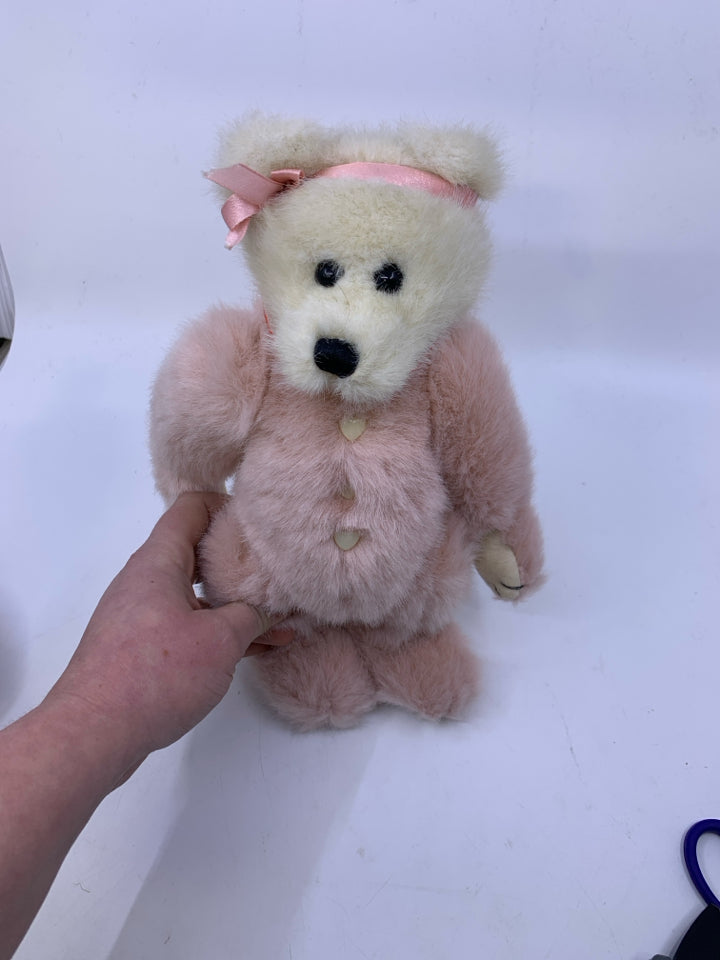 PINK BODY W/ HEART BUTTONS BOYDS BEAR.