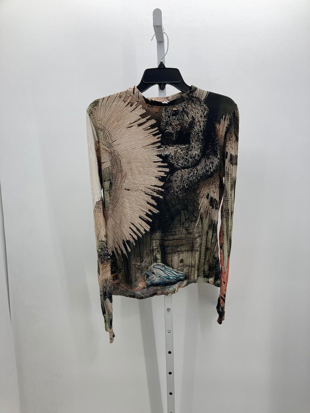 Size Extra Large Misses Long Sleeve Shirt