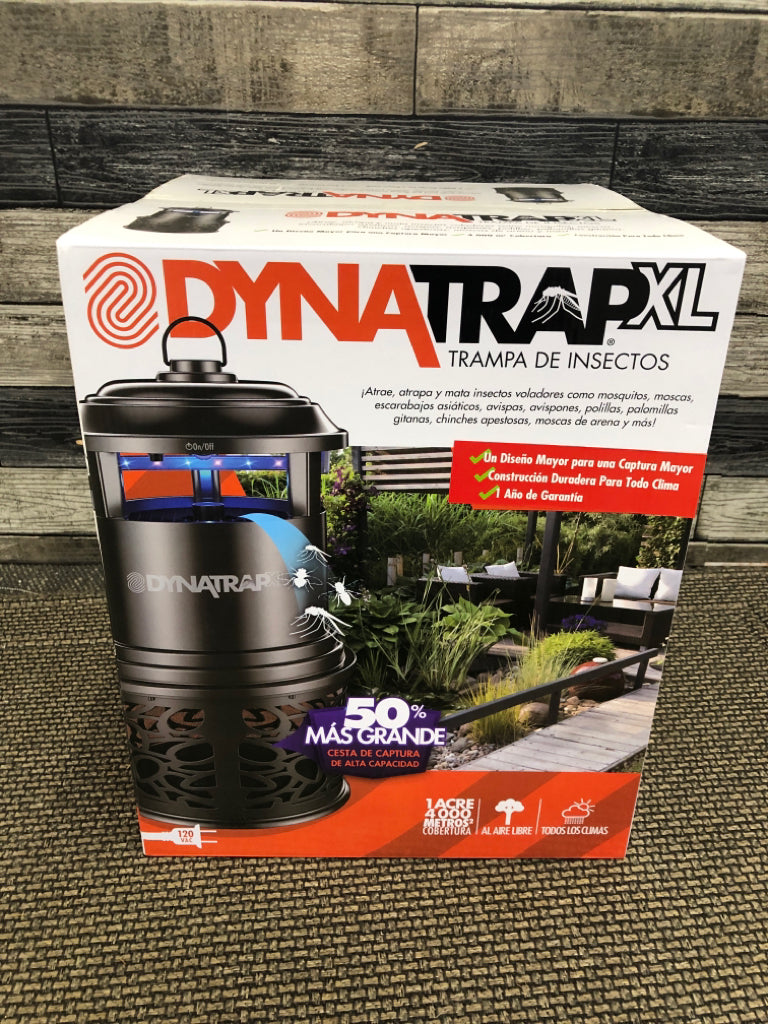 NIB DYNATRAP INSECT TRAP.