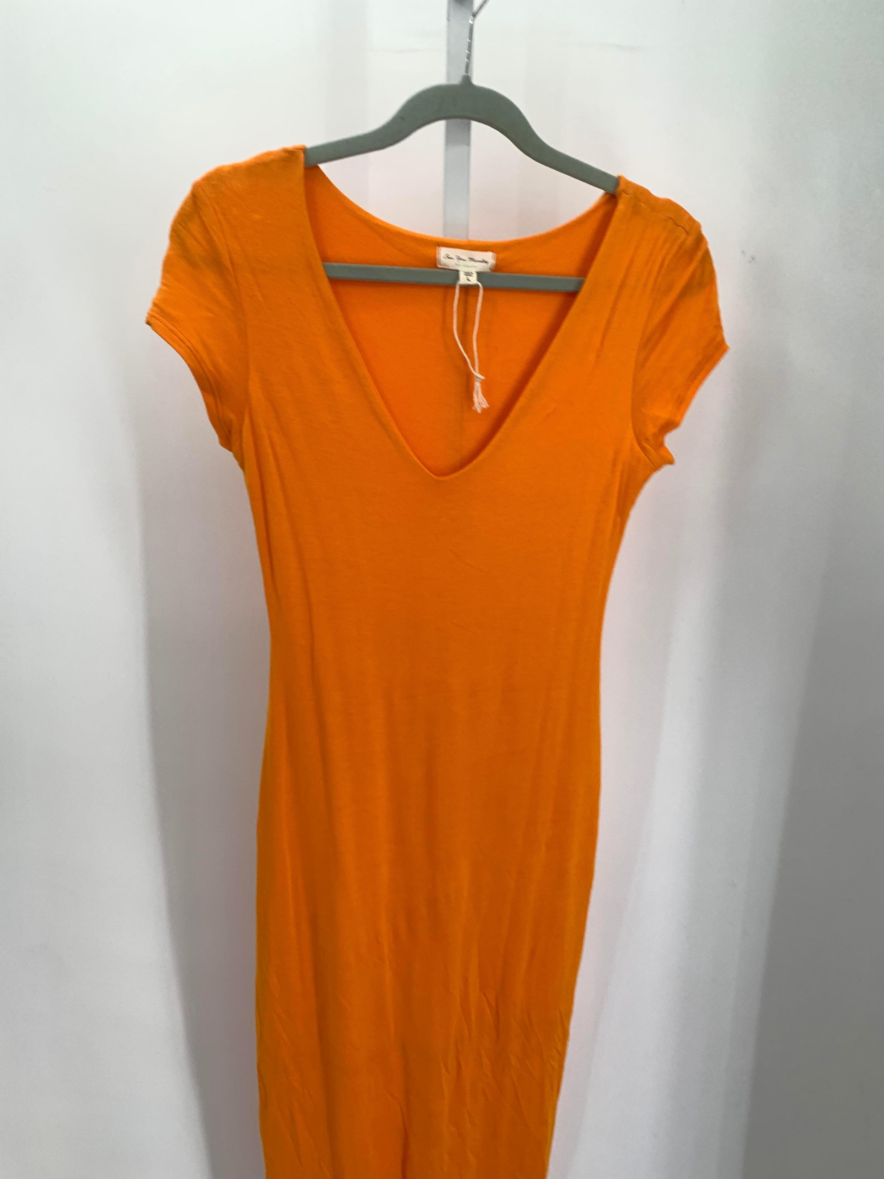 See You Monday Size Large Juniors Short Sleeve Dress