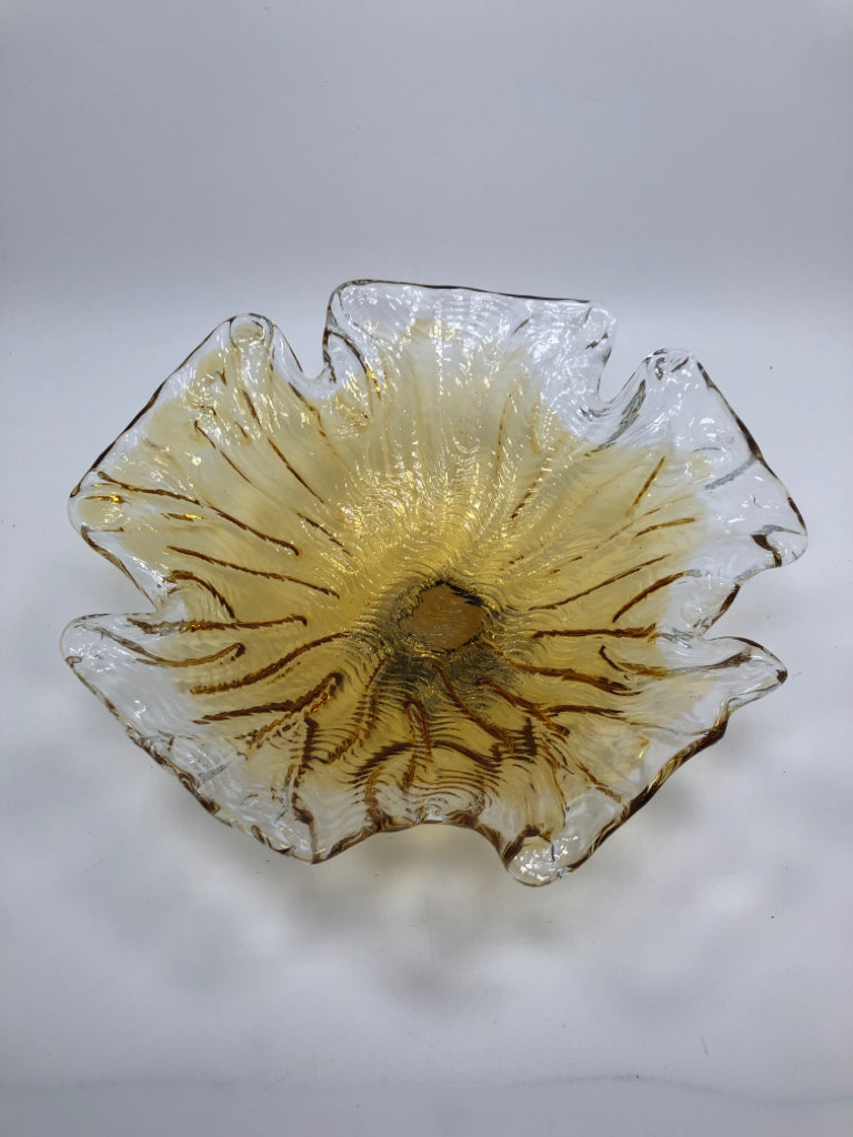 YELLOW STRETCH GLASS BOWL W/SILVER BASE.