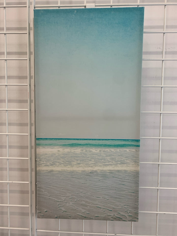 BLUE SKIES BEACH CANVAS PRINT.