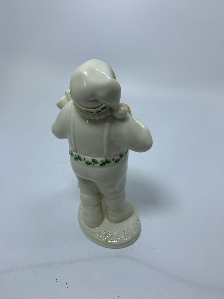 LENOX "SANTA'S LIST" CHRISTMAS SANTA FIGURINE 2008.
