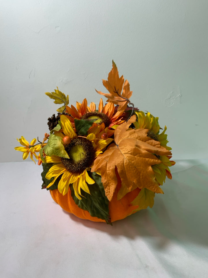 VELOUR ORANGE PUMPKIN W/ W/ FAUX FALL BOUQUET.