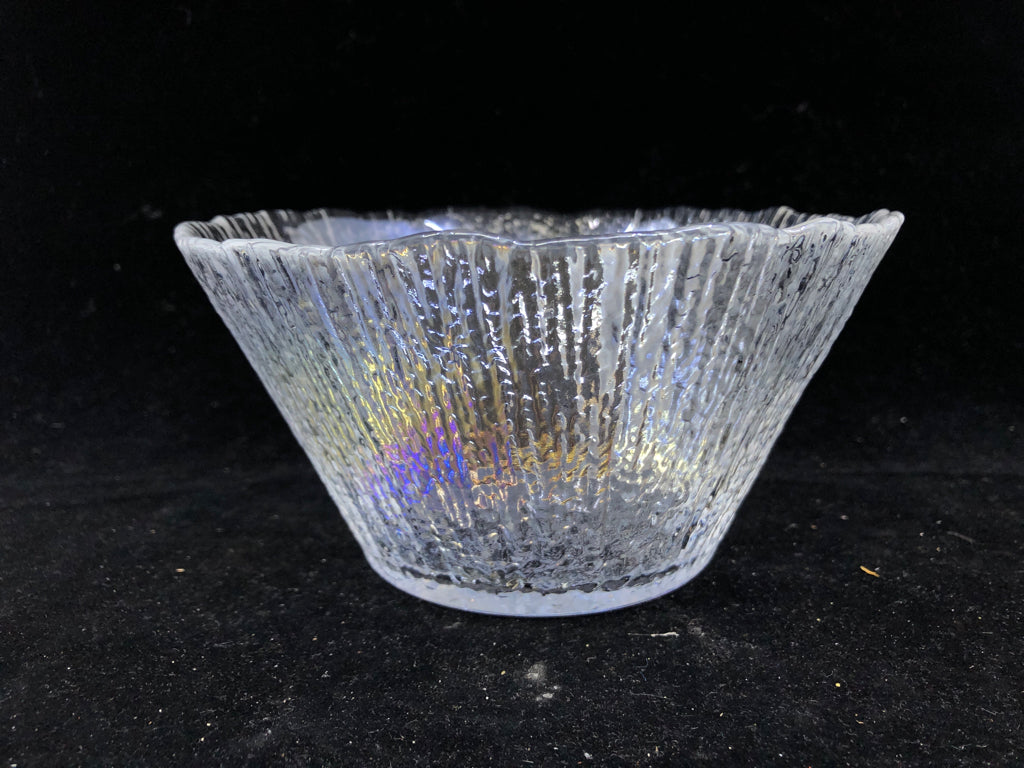 IRIDESCENT GLASS BOWL W WAVY EDGE.