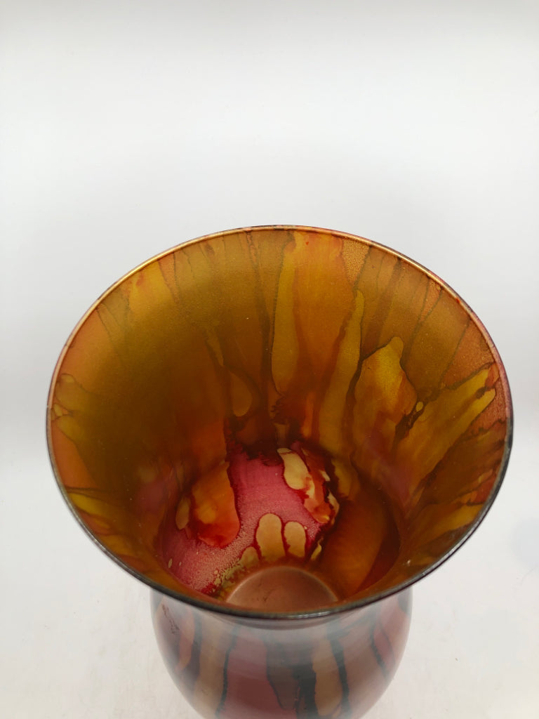 AMBER/BRONZE GLASS VASE.