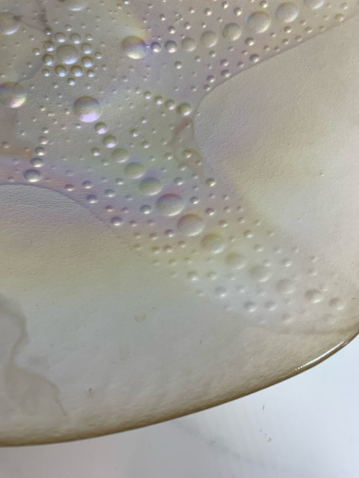IRIDESCENT STARFISH CENTERPIECE BOWL.