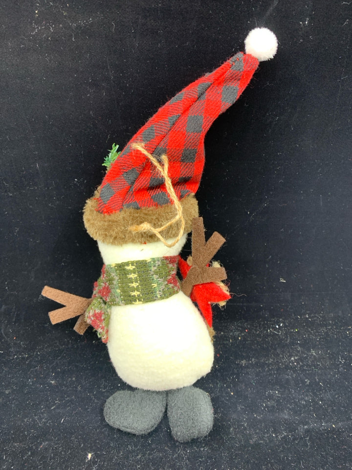 PLUSH HANGING SNOWMAN.