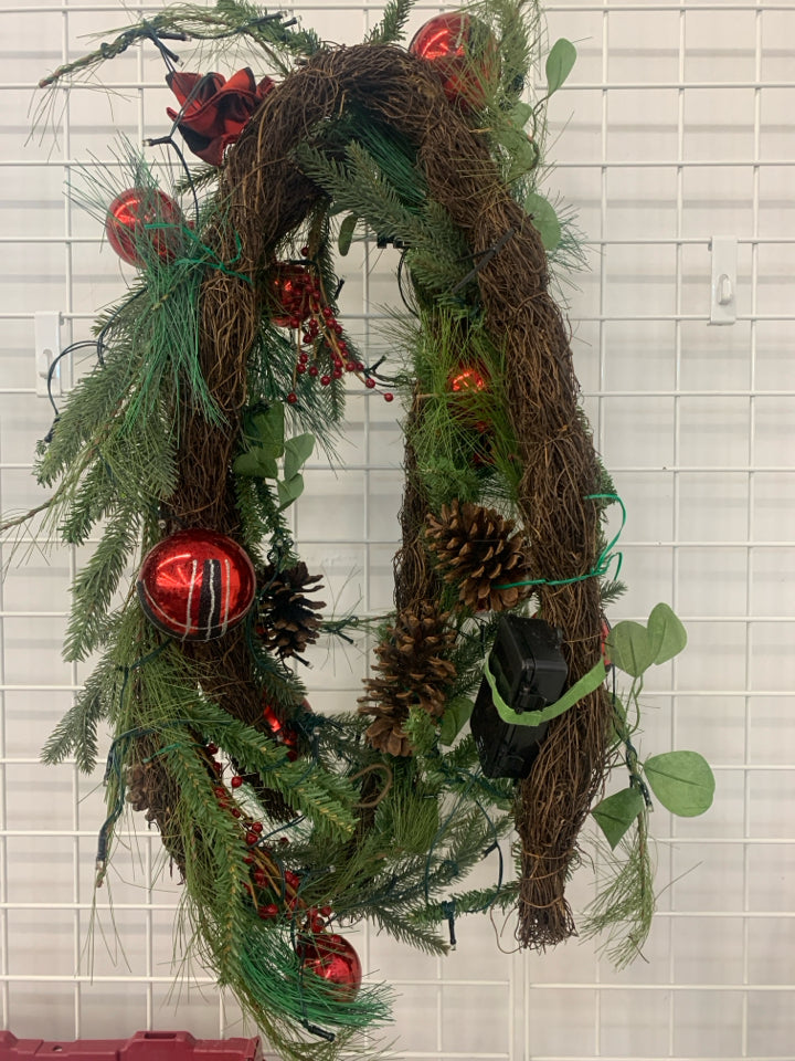 NIB 9FT PRELIT GARLAND.
