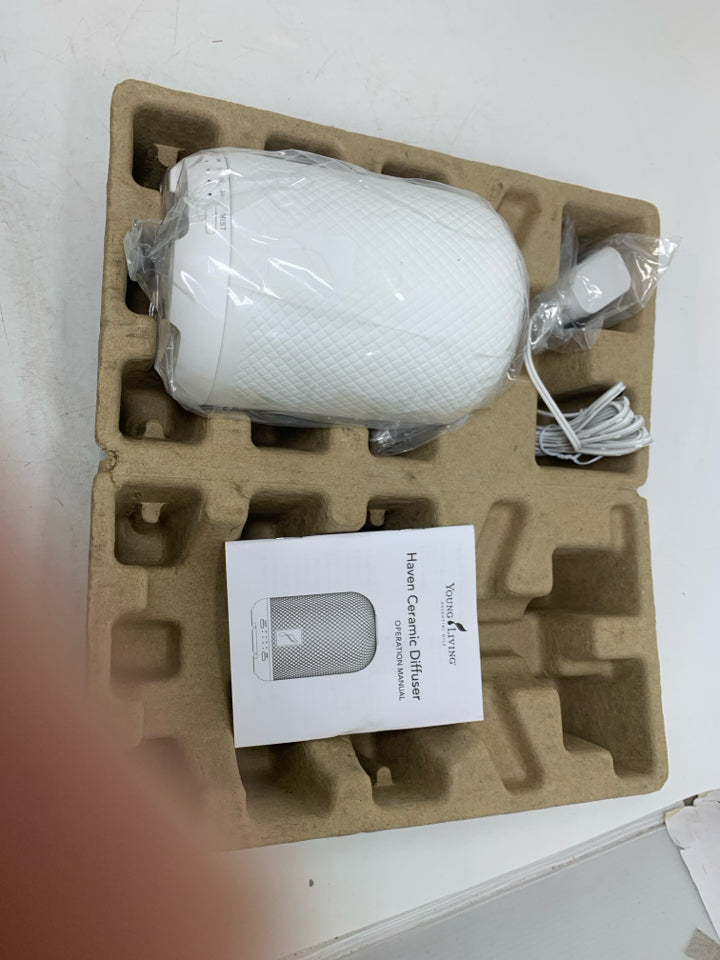 NIB YOUNG LIVING WHITE CERAMIC DIFFUSER.