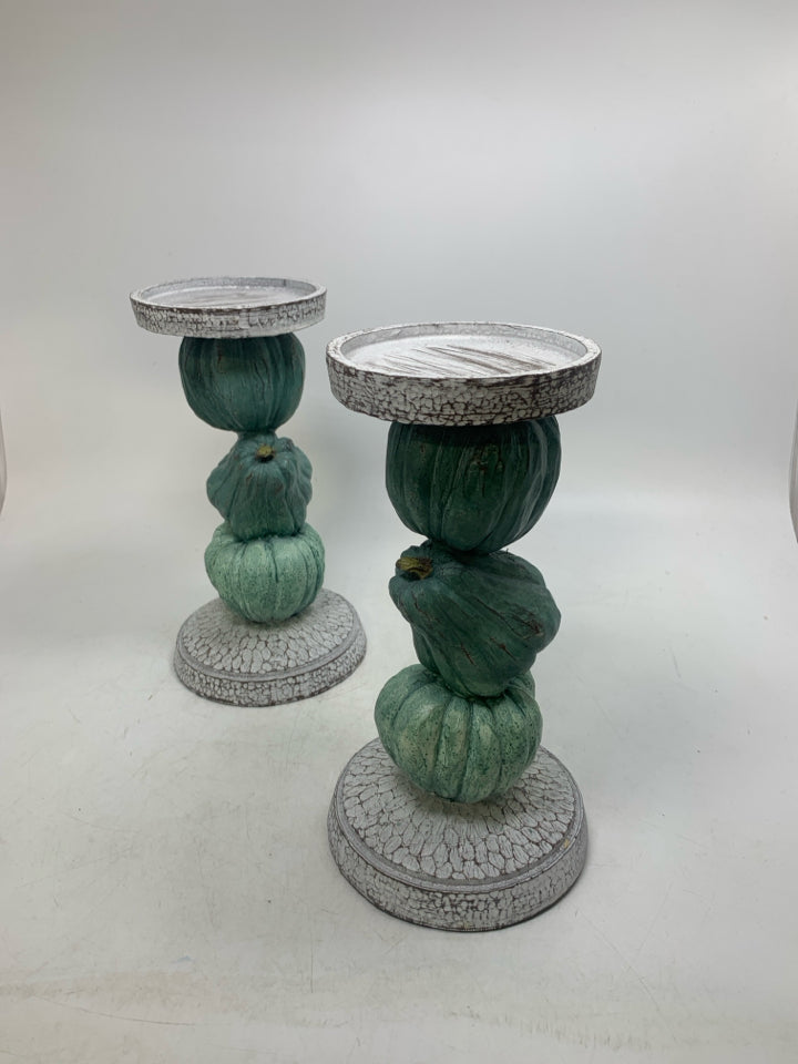 2 TEAL STACKED GOURDS PILLAR RESIN CANDLE HOLDERS.