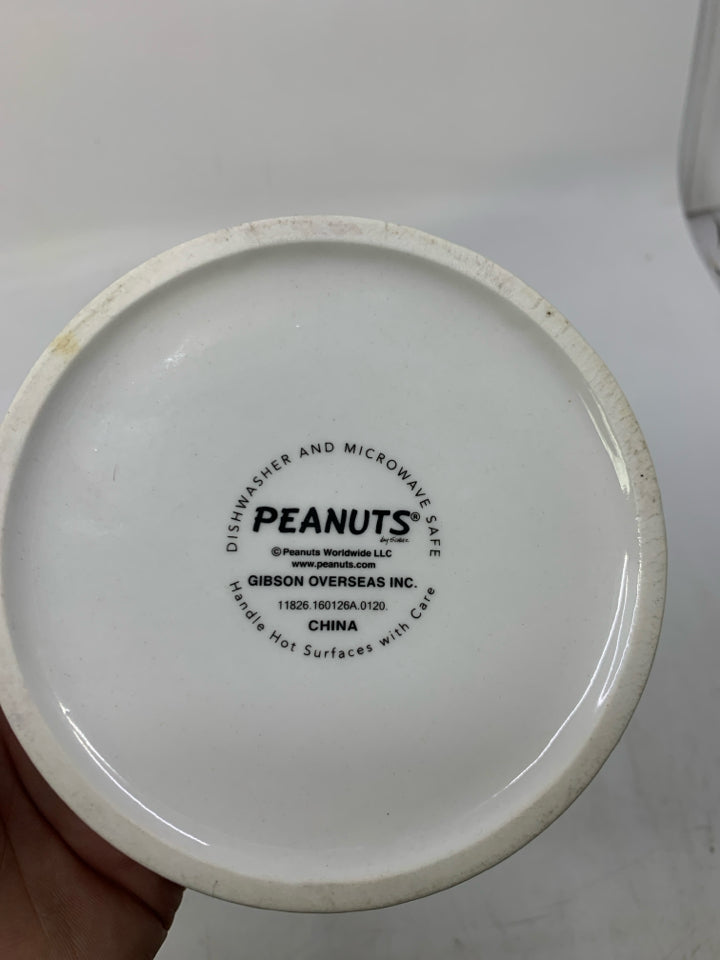 CERAMIC PEANUTS THEME CAT BOWL.