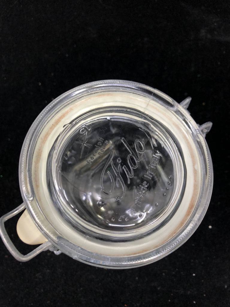 GLASS CONTAINER W/LATCH LID FIDO BORMIOLI ROCCO.