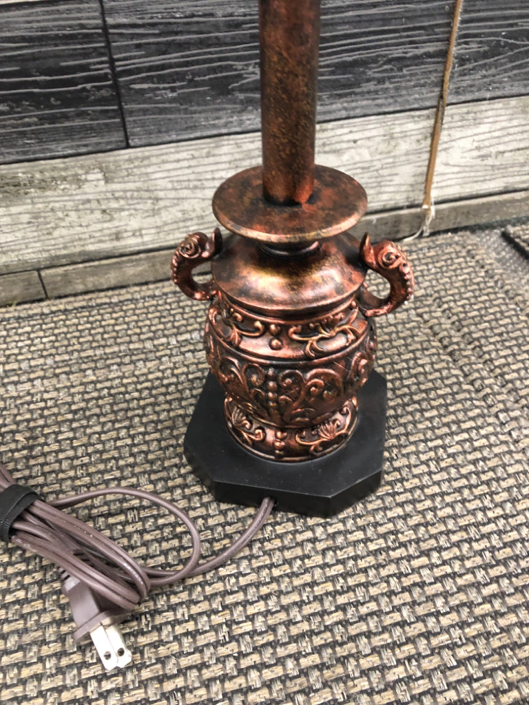 RED DISTRESSED URN STYLE PENCIL LAMP W WHITE SHADE.