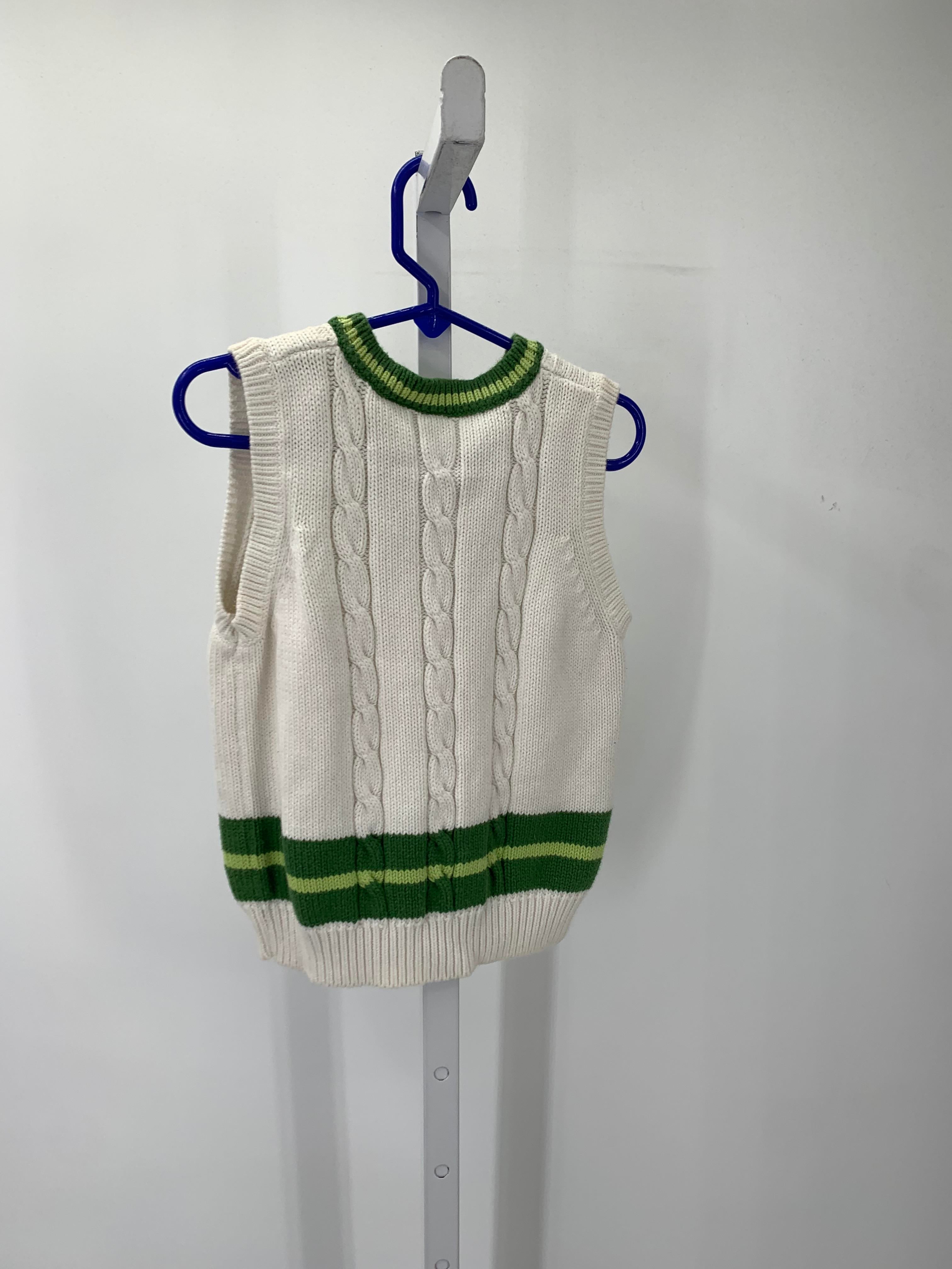 CABLE KNIT SWEATER VEST