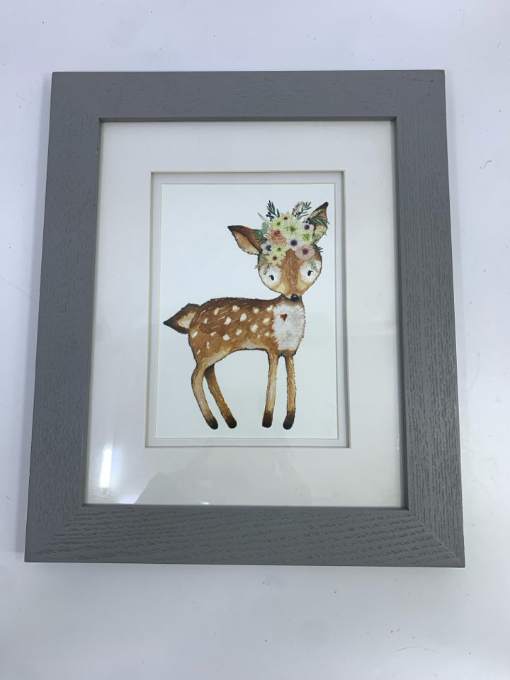 FRAMED FAWN W/HEART & FLORALS ON HEAD.