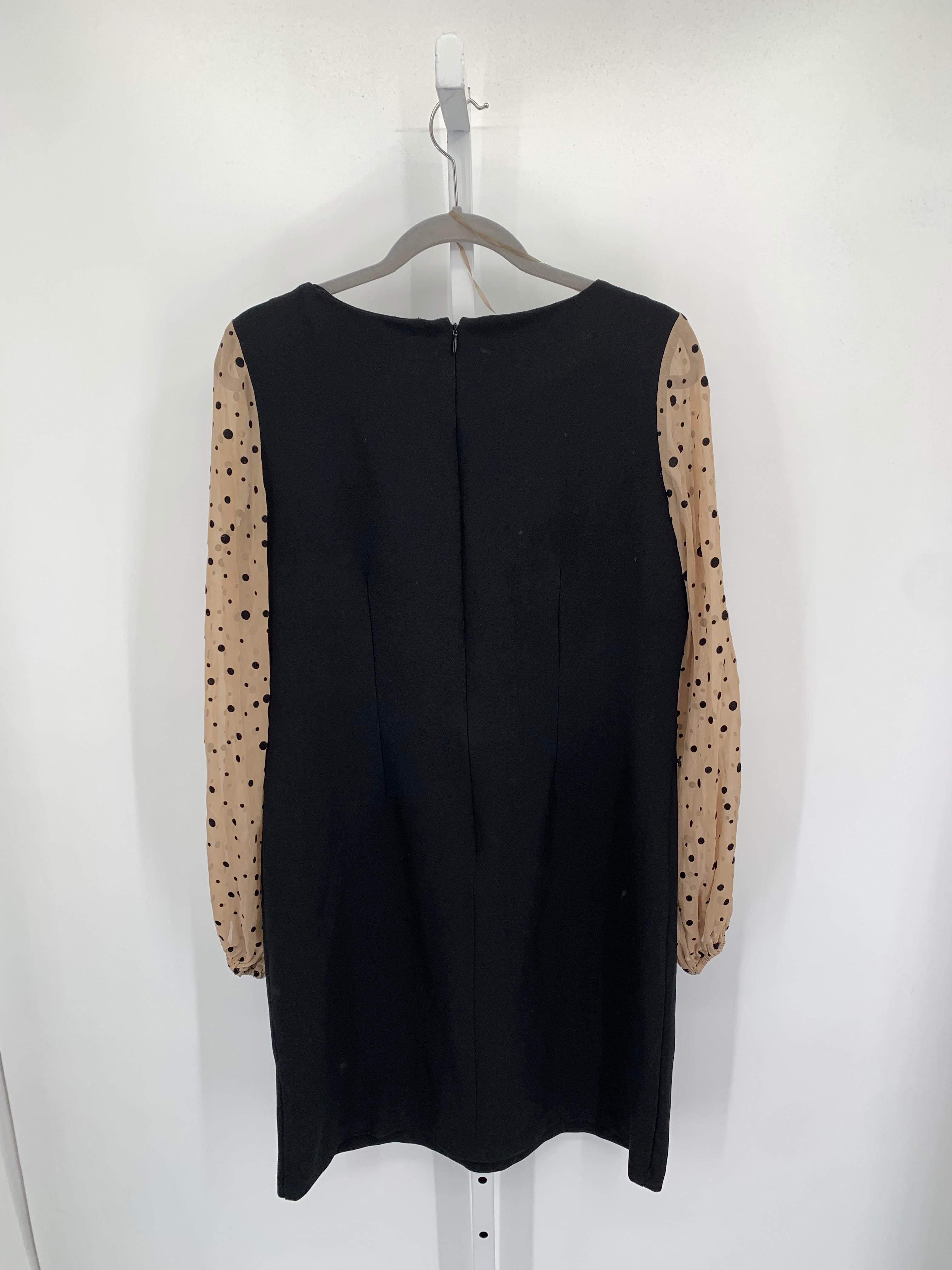 Gabby Skye Size 10 Misses Long Sleeve Dress