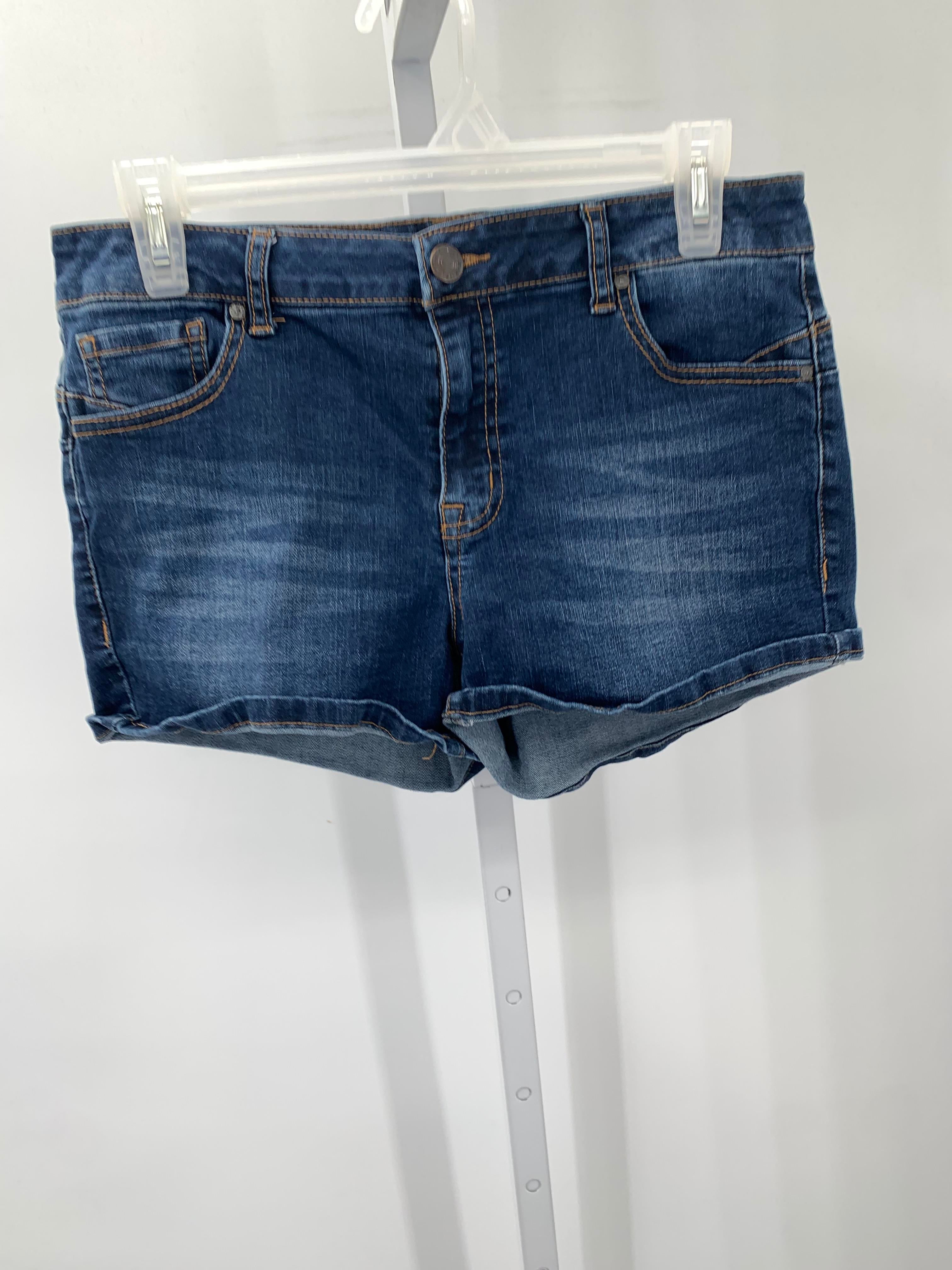Size Large Juniors Shorts