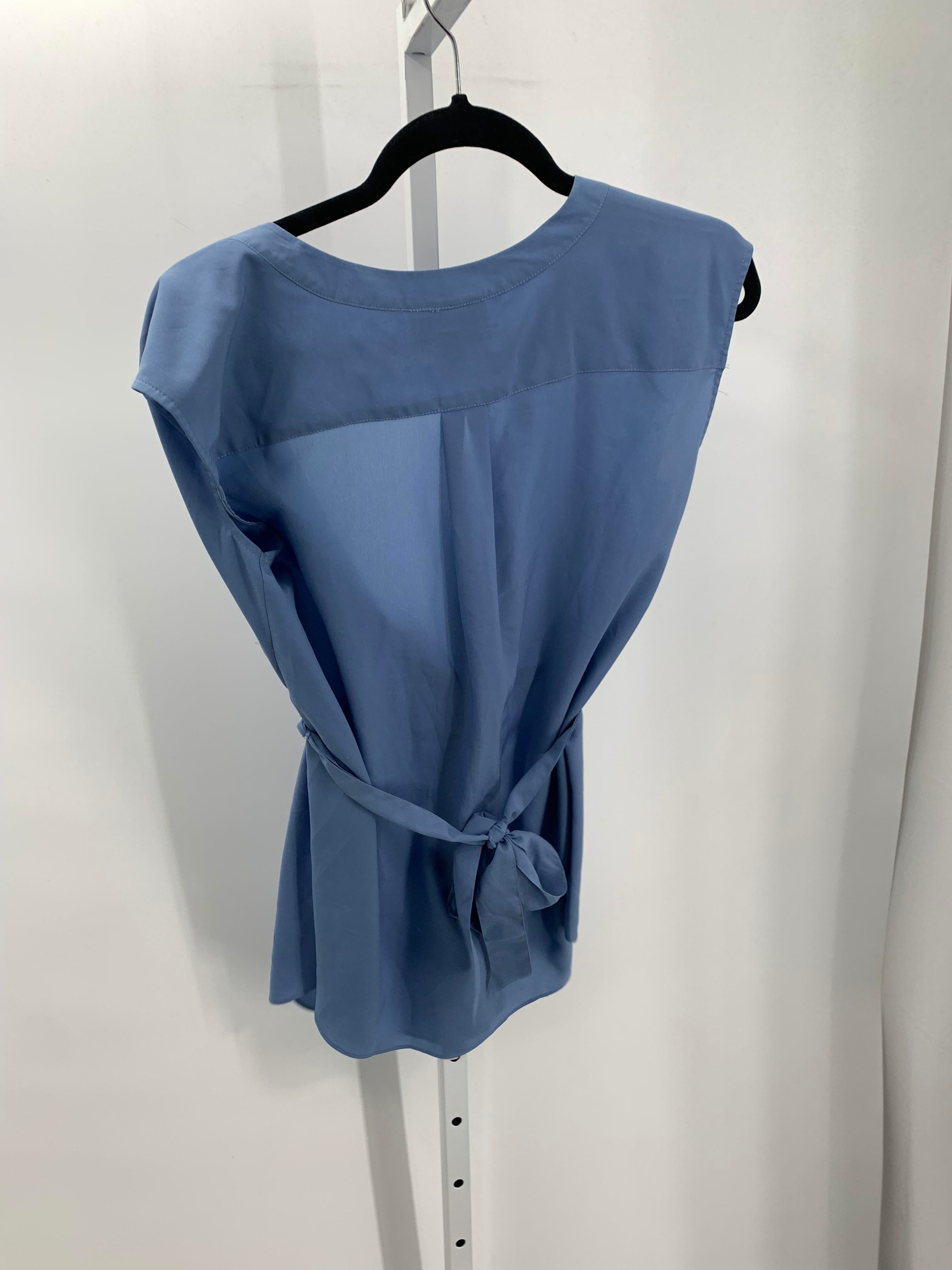 Motherhood Blue Size Small Maternity Sleeveless Shirt