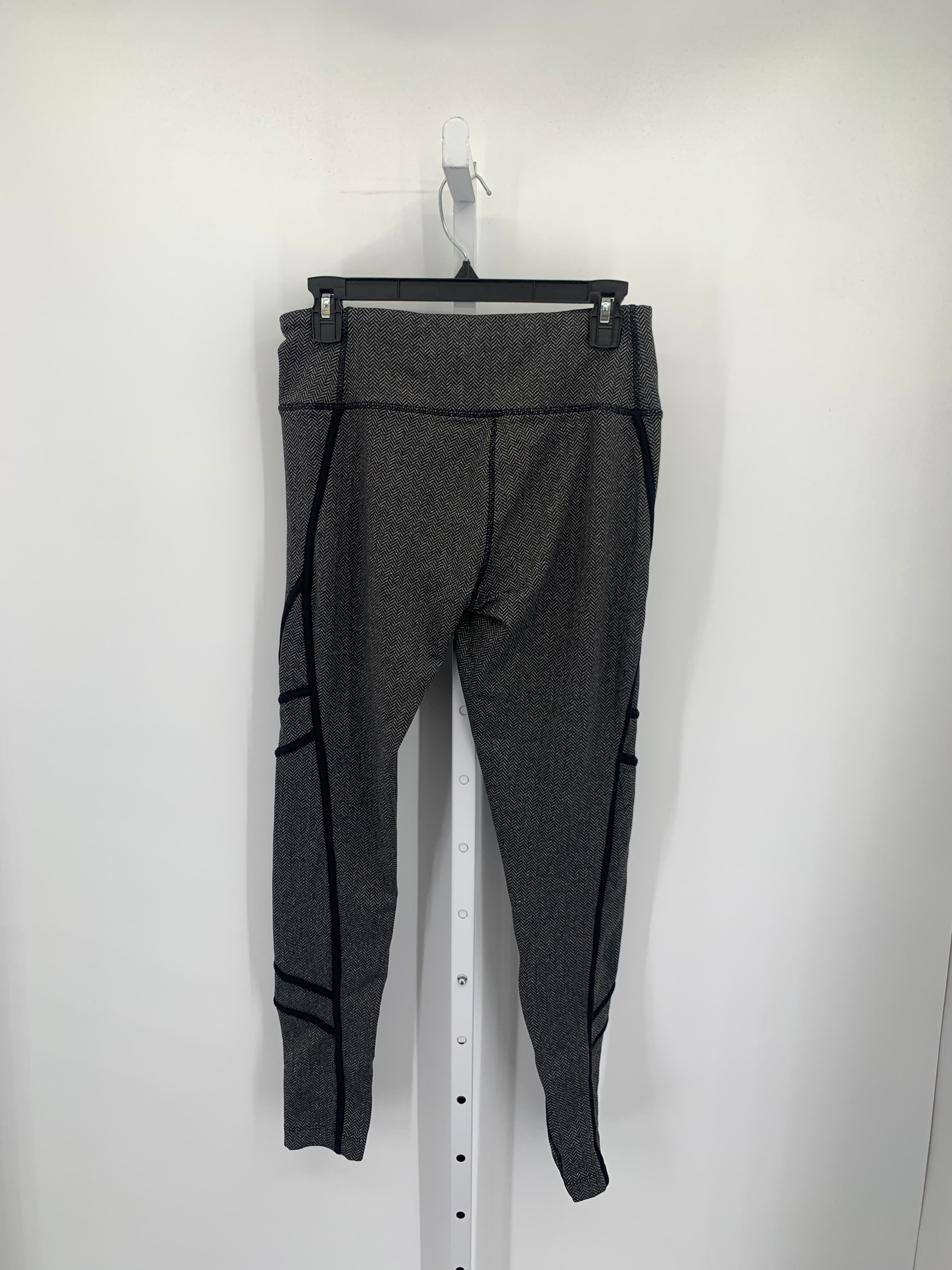 Mondetta Size Medium Misses Leggings