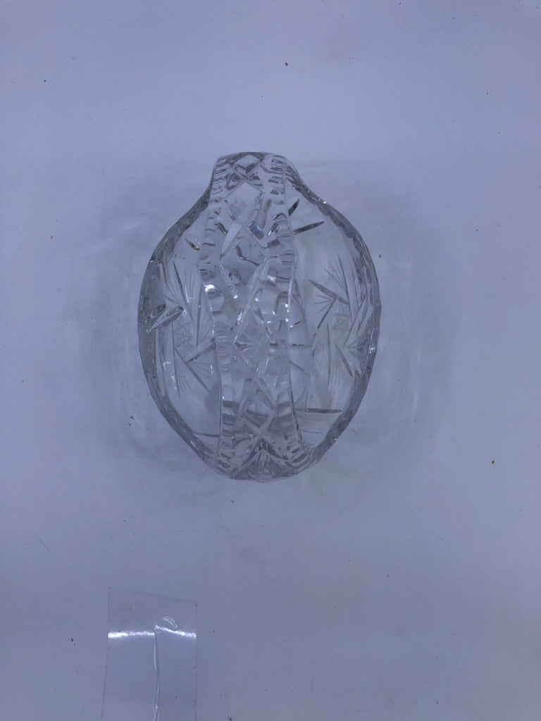 ETCHED GLASS BASKET DISH.