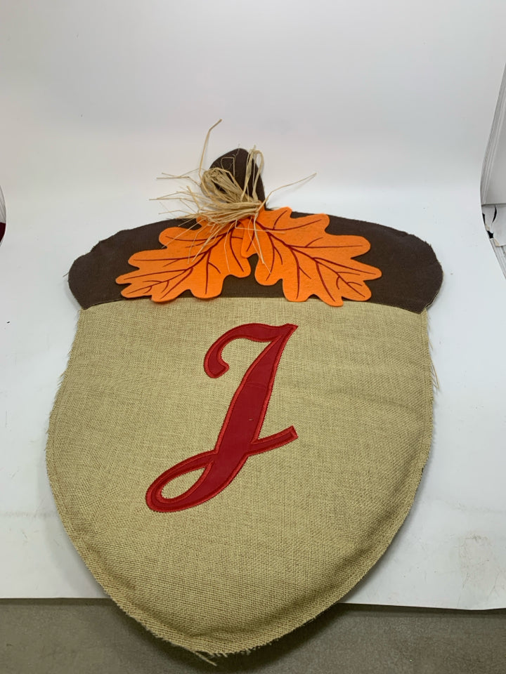 FABRIC "J" ACORN.