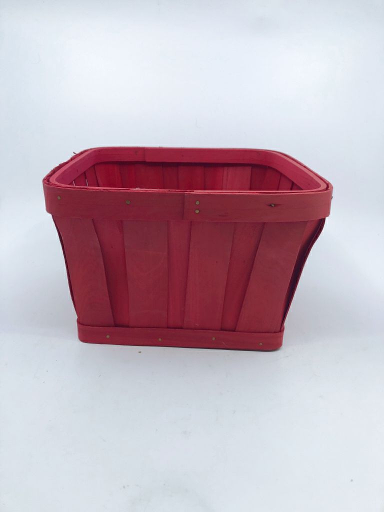 SQUARE RED BASKET.