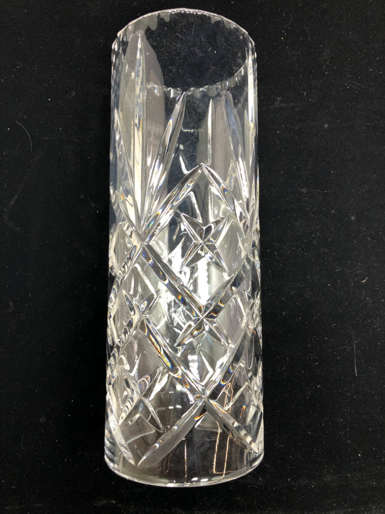 VTG CRYSTAL CANDLE HOLDER.