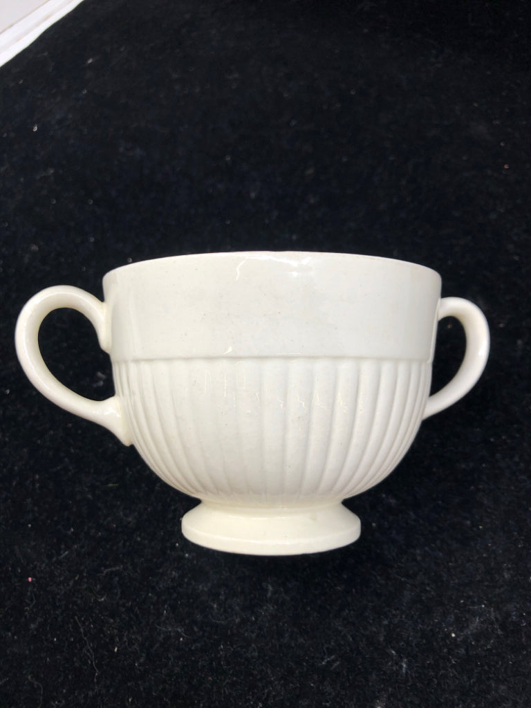 VTG WEDGWOOD RIBBED SUGAR BOWL.