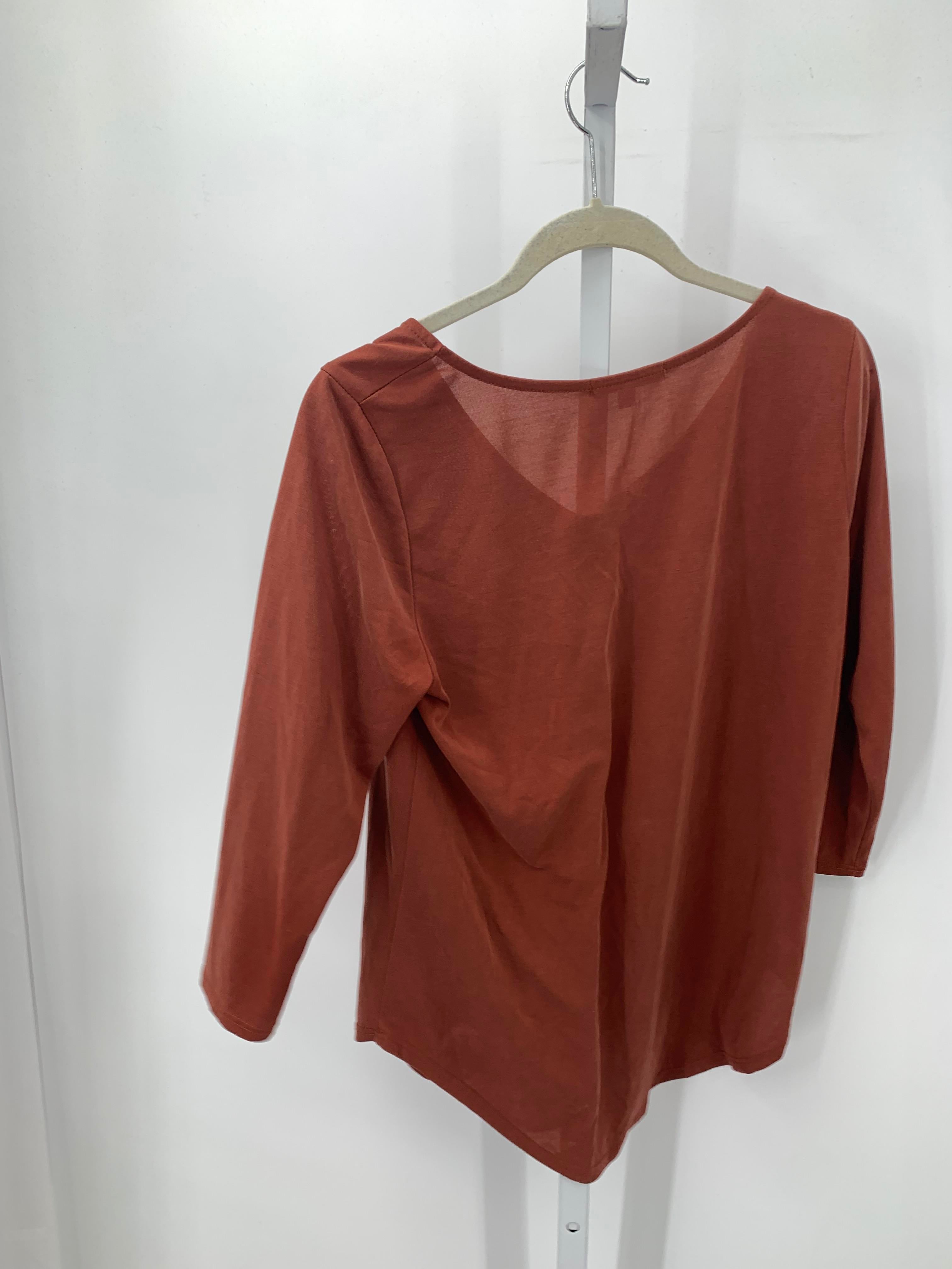 Green Envelope Size Medium Misses 3/4 Sleeve Shirt