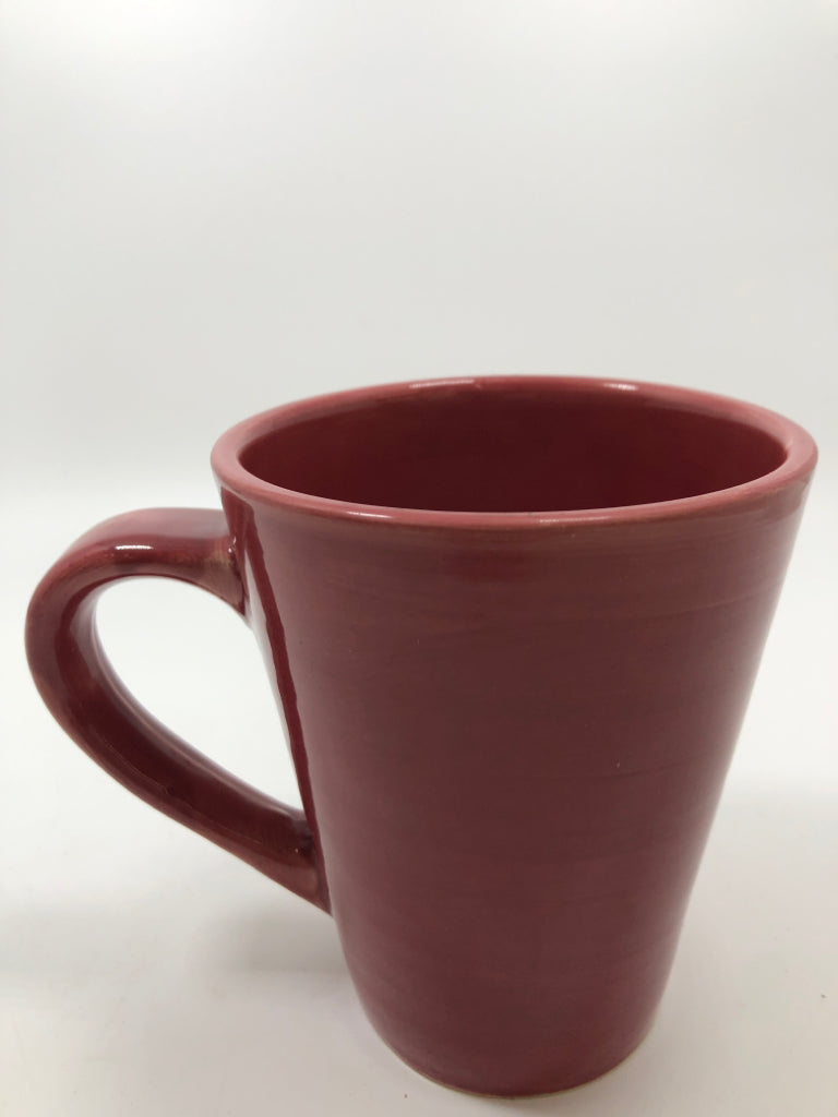 MAROON CERAMIC MUG.
