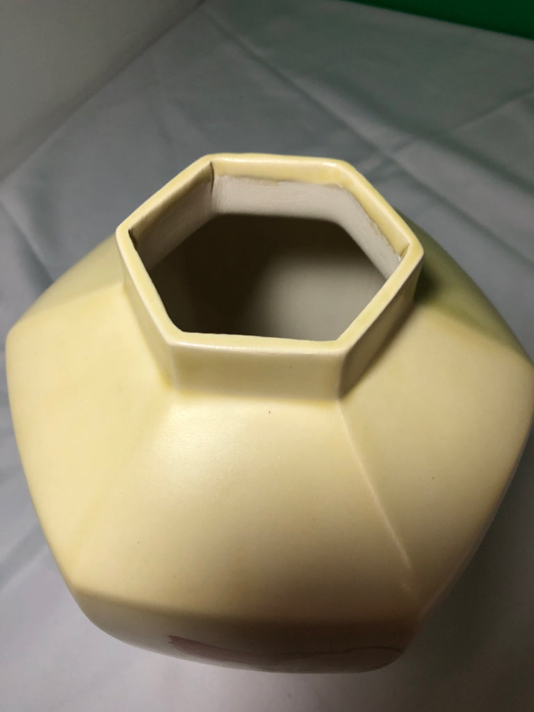 HANDMADE PALE YELLOW/PINK FLORAL GINGER JAR.