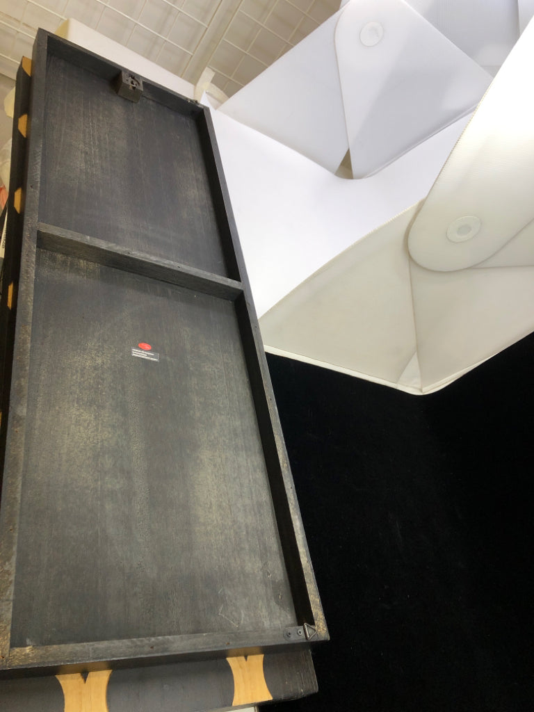 3PC BLACK WOOD WALL PANELS W/CARVED DESIGN.