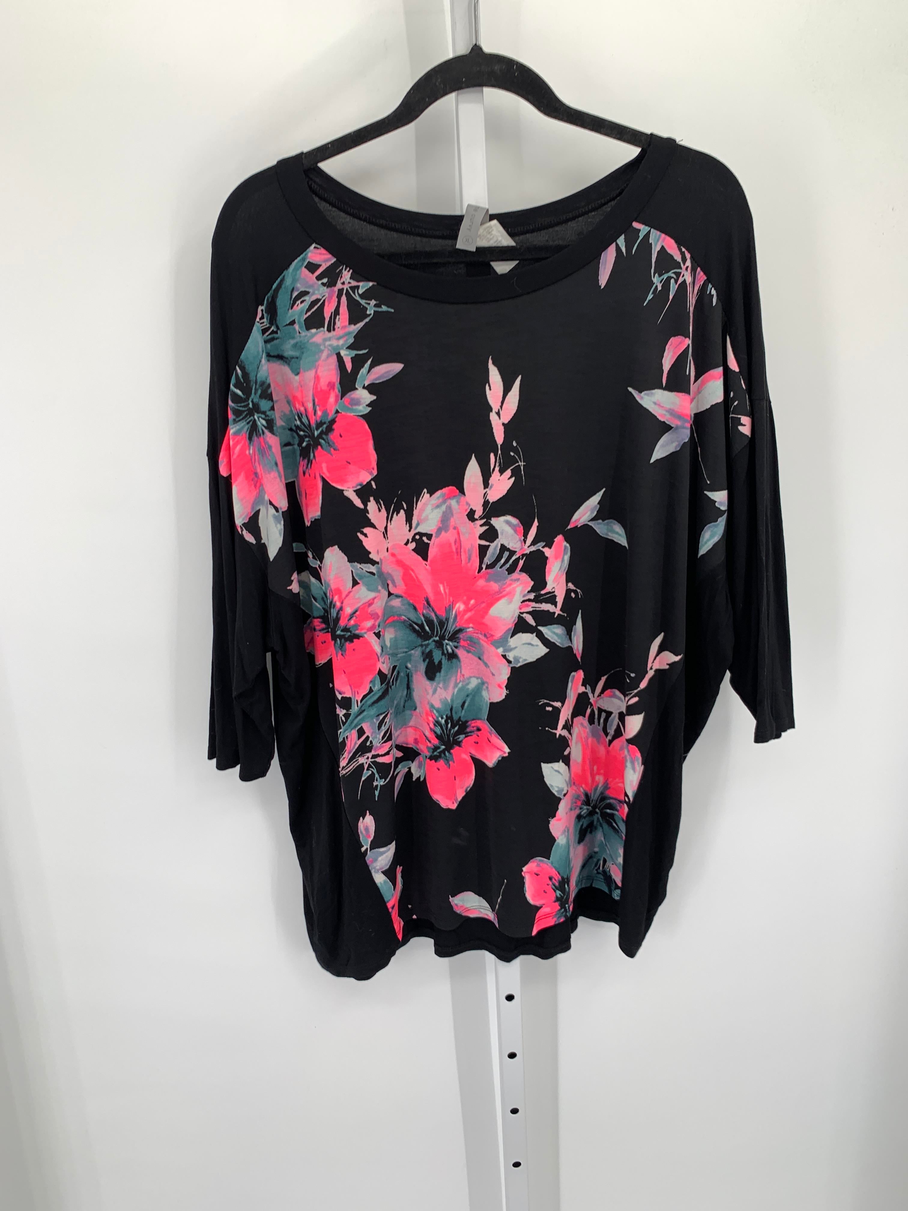 Size Extra Large Misses 3/4 Sleeve Shirt