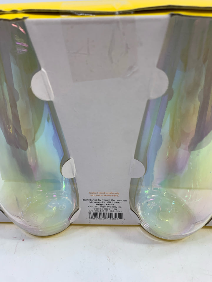 NIB SUN SQUAD 4PC IRIDESCENT CHAMPAGNE GLASSES.