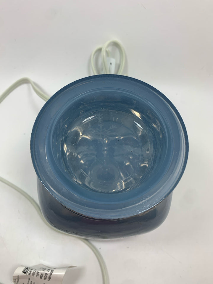 SNOWFLAKE MASON JAR WAX WARMER.
