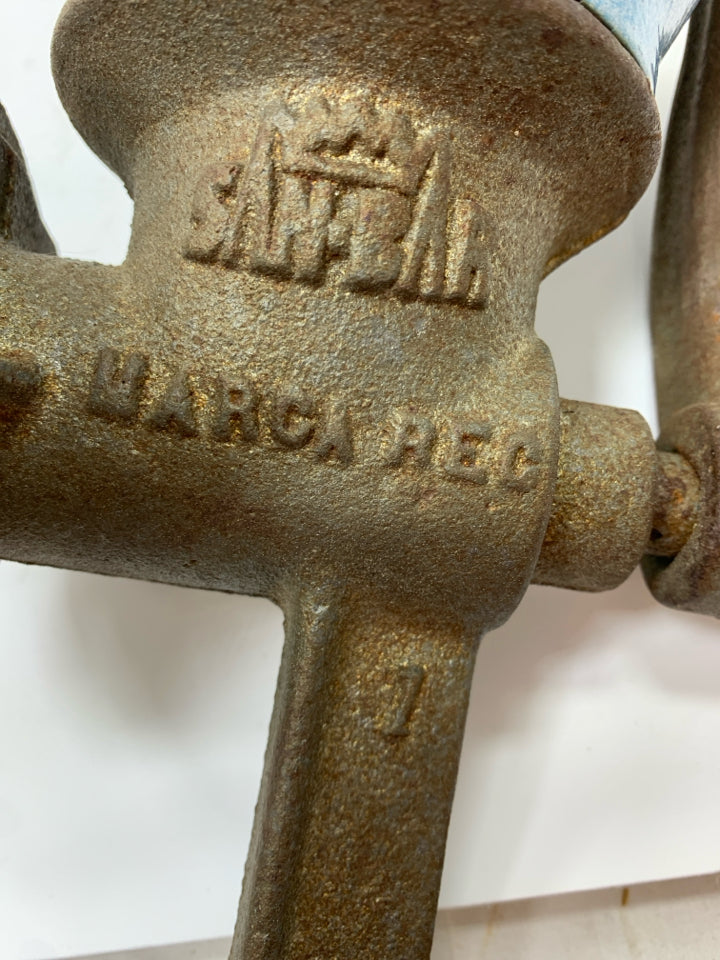 VTG METAL MEAT GRINDER.