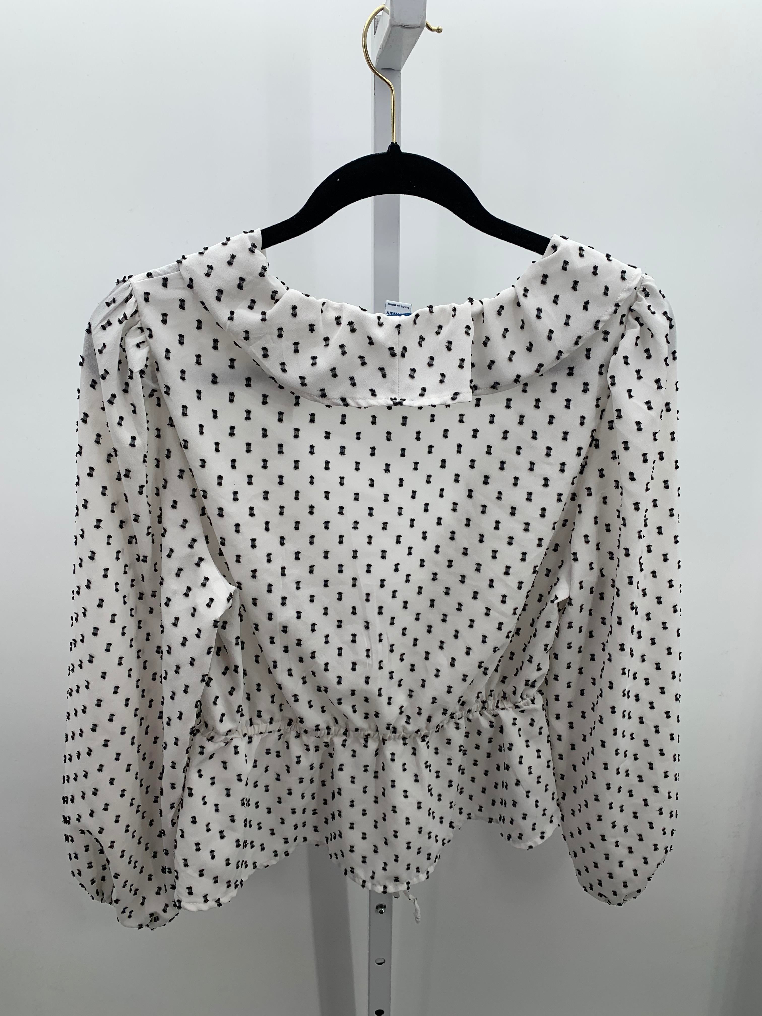 Old Navy Size Medium Misses Long Sleeve Shirt