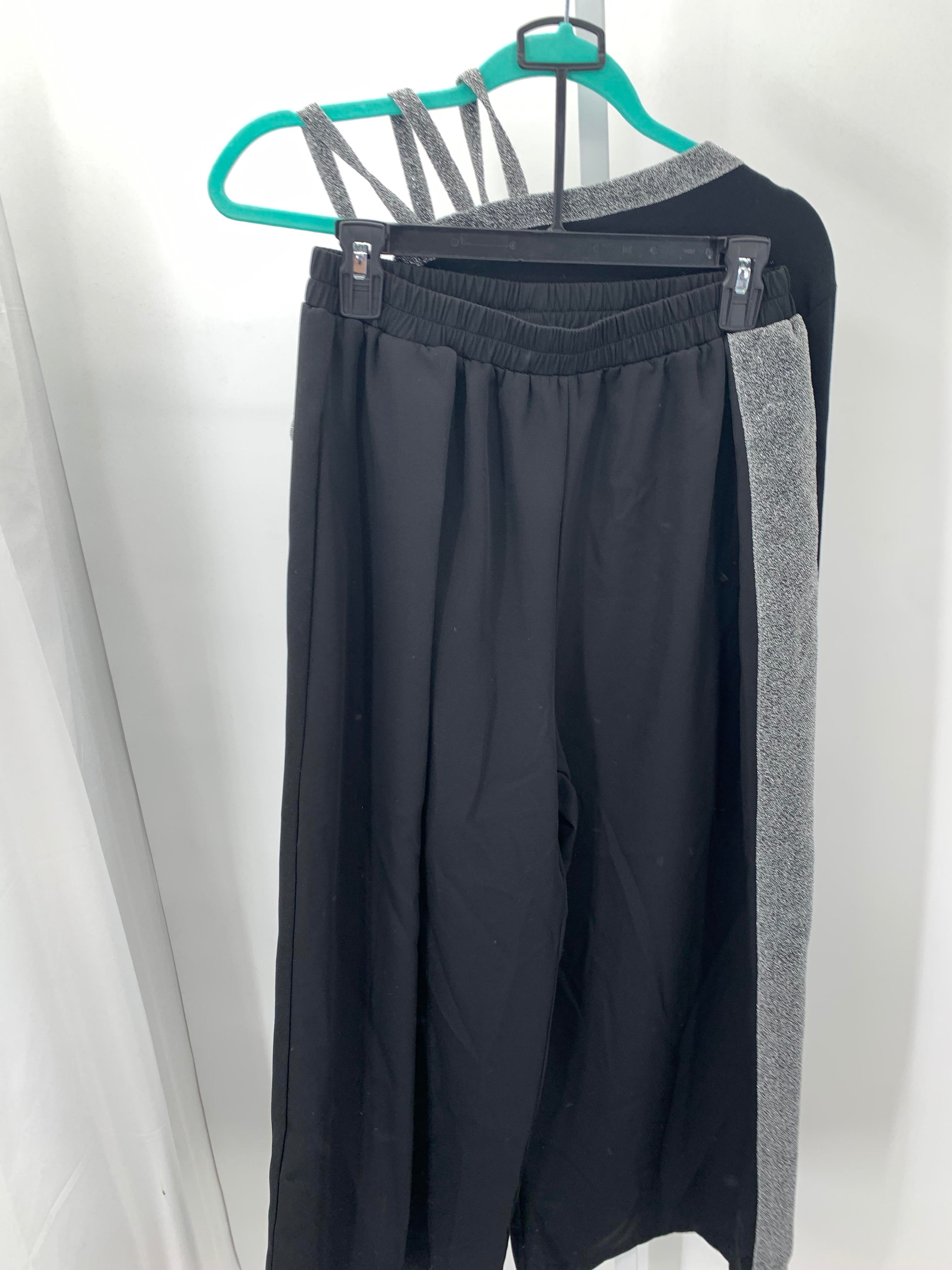 Size Large Juniors 2pc. Outfit