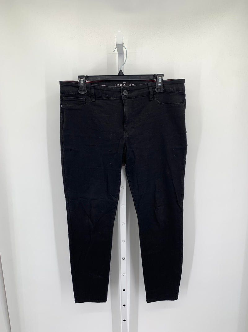 White House Black Size 12 Short Misses Jeans