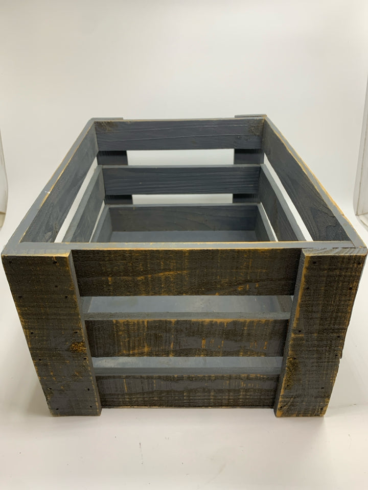 BLUE DISTRESSED WOODEN CRATE.