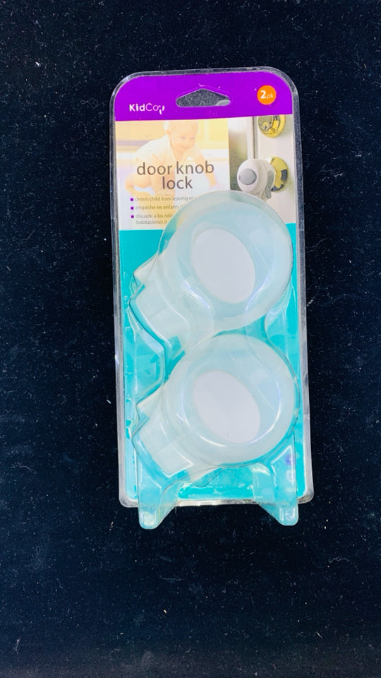 NIP DOOR KNOB LOCKS KIDCO.